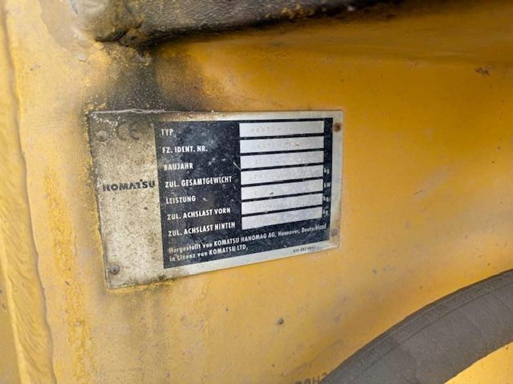 Komatsu WA 470-3H - Utovarivač točkaš: slika 4 Komatsu WA 470-3H - Utovarivač točkaš: slika 4