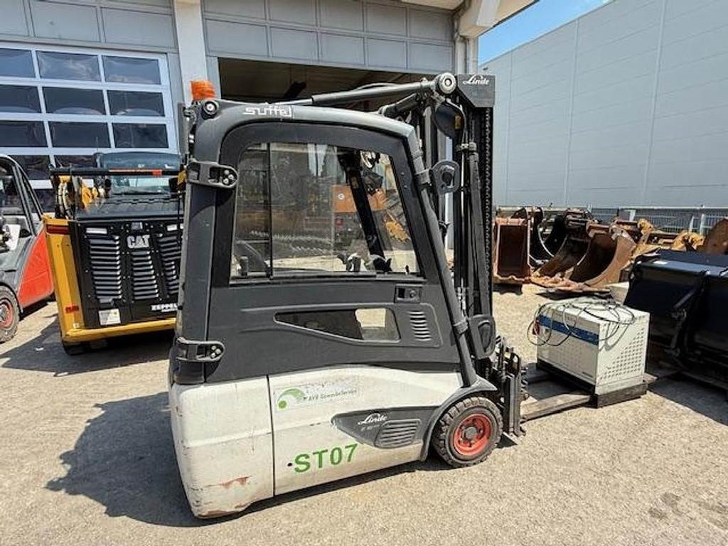 Linde E16-02 - Viljuškar: slika 3 Linde E16-02 - Viljuškar: slika 3