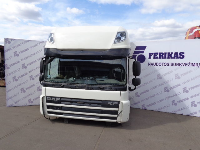 DAF space and super space cabs for sale, big stock "WORLDWIDE DELIVE - Kabina i enterijer za Kamion: slika 3 DAF space and super space cabs for sale, big stock "WORLDWIDE DELIVE - Kabina i enterijer za Kamion: slika 3
