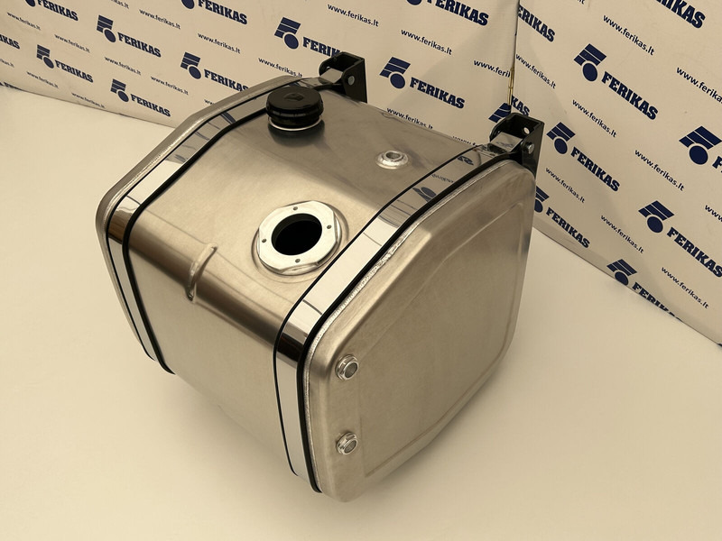 Hydraulic aluminum oil tank 200L - Hidraulični rezervoar za Kamion: slika 3 Hydraulic aluminum oil tank 200L - Hidraulični rezervoar za Kamion: slika 3