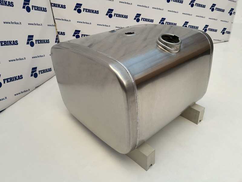 Iveco New aluminum fuel tank 200L - Rezervoar za gorivo za Kamion: slika 2 Iveco New aluminum fuel tank 200L - Rezervoar za gorivo za Kamion: slika 2