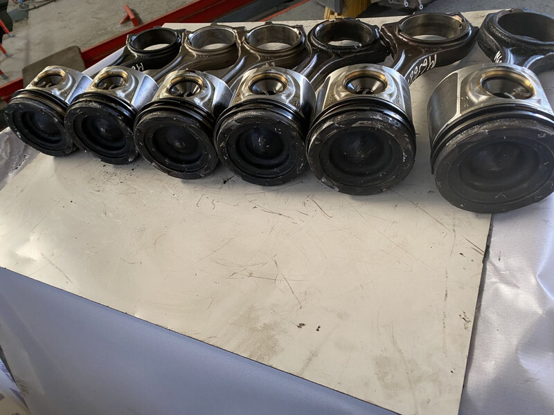 MAN - Motor i delovi za Kamion: slika 4 MAN - Motor i delovi za Kamion: slika 4