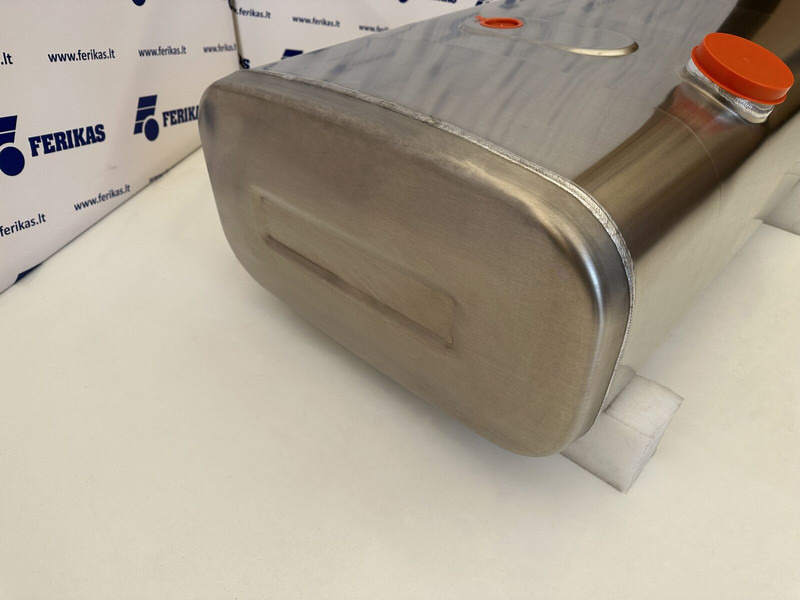 MAN New aluminum fuel tank 200L - Rezervoar za gorivo za Kamion: slika 3 MAN New aluminum fuel tank 200L - Rezervoar za gorivo za Kamion: slika 3