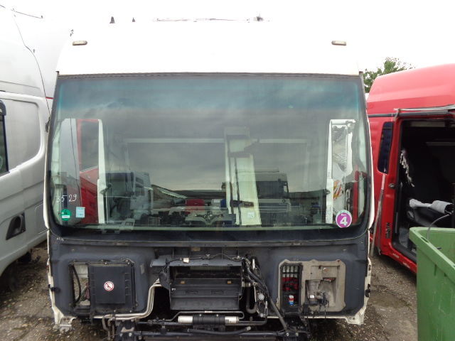 MAN TGA, TGX cabins for sale, BIG stock, few colors - Kabina i enterijer za Kamion: slika 3 MAN TGA, TGX cabins for sale, BIG stock, few colors - Kabina i enterijer za Kamion: slika 3