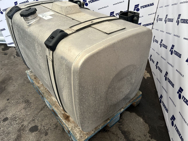 MAN complete fuel tank with brackets - Rezervoar za gorivo za Kamion: slika 3 MAN complete fuel tank with brackets - Rezervoar za gorivo za Kamion: slika 3