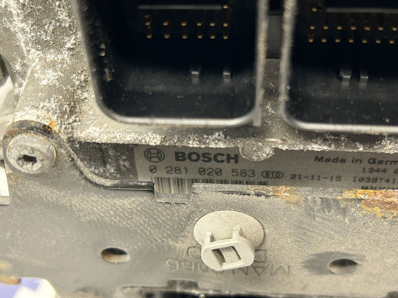 MAN engine control unit ECU - Upravljačka jedinica za Kamion: slika 5 MAN engine control unit ECU - Upravljačka jedinica za Kamion: slika 5