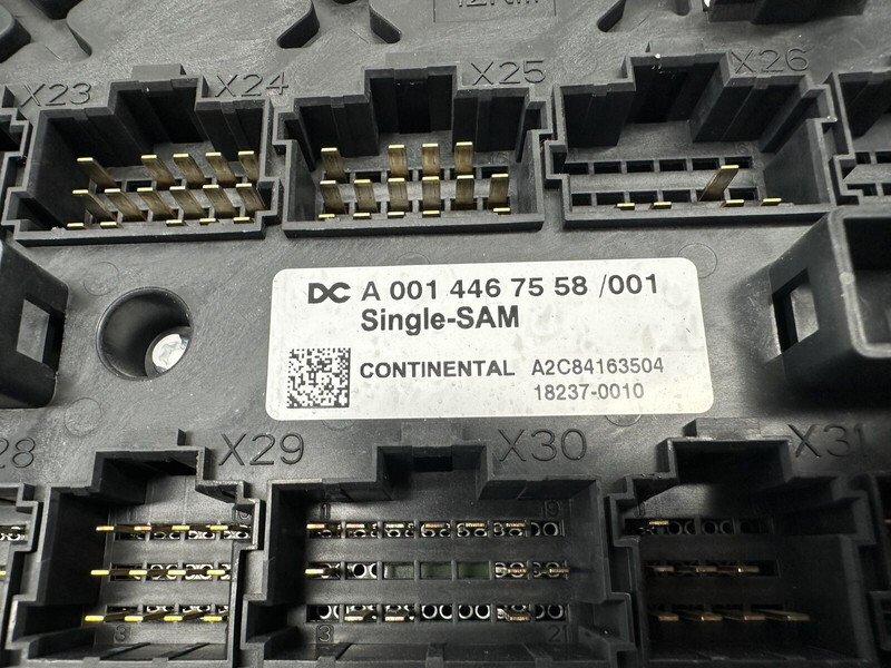 Mercedes-Benz Actros - Električni sistem za Kamion: slika 3 Mercedes-Benz Actros - Električni sistem za Kamion: slika 3