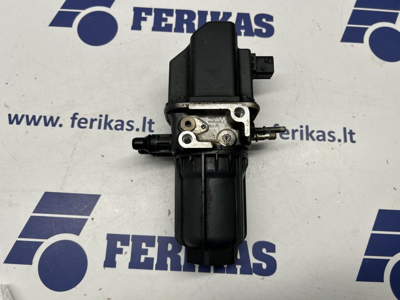 Mercedes-Benz AdBlue pump - Prigušivač/ Izduvni sistem za Kamion: slika 2 Mercedes-Benz AdBlue pump - Prigušivač/ Izduvni sistem za Kamion: slika 2