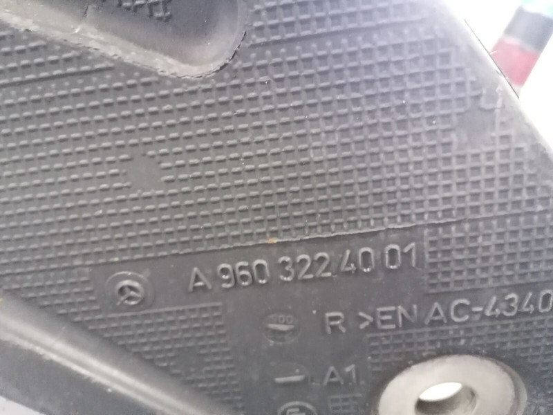 Mercedes-Benz - Suspenzija za Kamion: slika 3 Mercedes-Benz - Suspenzija za Kamion: slika 3