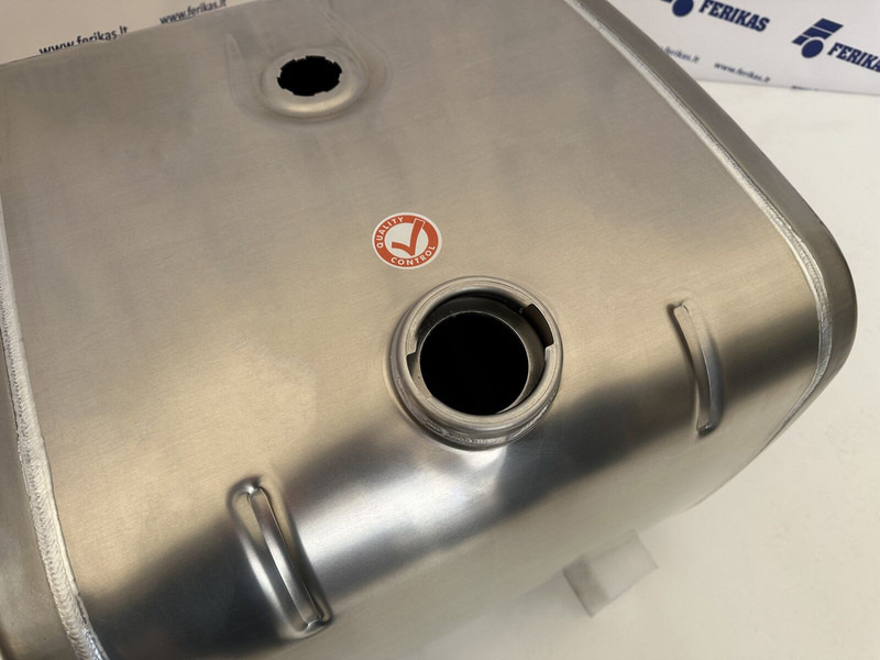 Mercedes-Benz New aluminum fuel tank 200L - Rezervoar za gorivo za Kamion: slika 4 Mercedes-Benz New aluminum fuel tank 200L - Rezervoar za gorivo za Kamion: slika 4