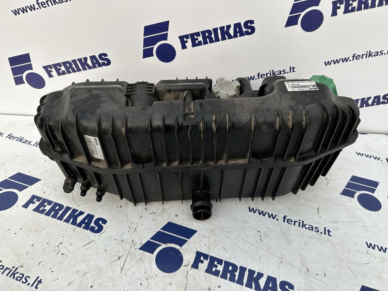 Mercedes-Benz expansion tank - Ekspanziona posuda za Kamion: slika 2 Mercedes-Benz expansion tank - Ekspanziona posuda za Kamion: slika 2