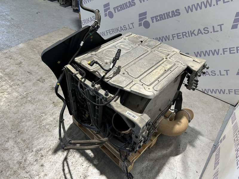 Renault exhaust catalyst - Katalizator za Kamion: slika 3 Renault exhaust catalyst - Katalizator za Kamion: slika 3