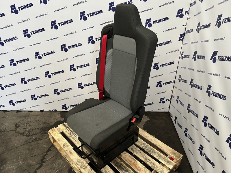 Renault passenger seat - Sedište za Kamion: slika 3 Renault passenger seat - Sedište za Kamion: slika 3