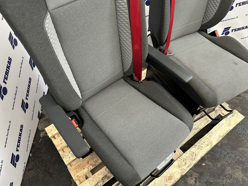Renault seats - Sedište za Kamion: slika 4 Renault seats - Sedište za Kamion: slika 4