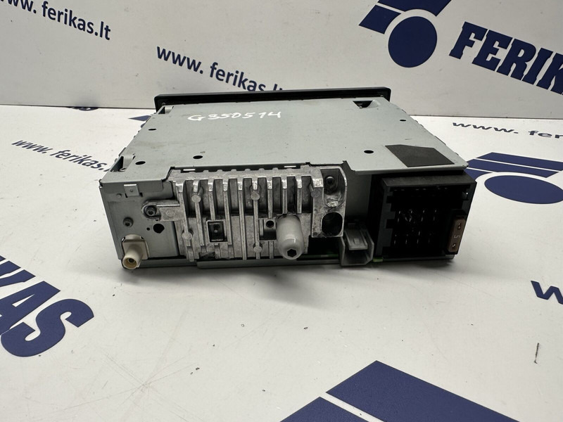 DAF Bosch radio, magnetola - Rezervni deo za Kamion: slika 4 DAF Bosch radio, magnetola - Rezervni deo za Kamion: slika 4