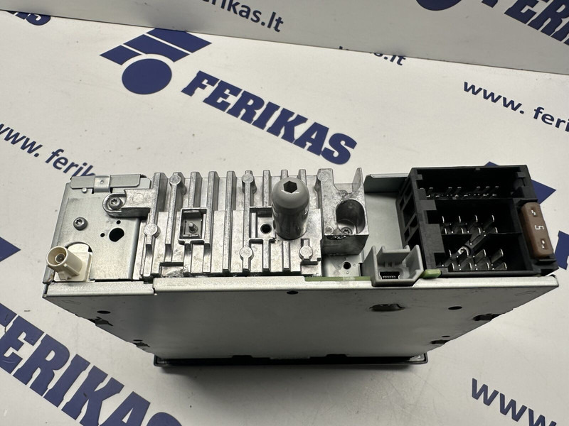 DAF Bosch radio, magnetola - Rezervni deo za Kamion: slika 5 DAF Bosch radio, magnetola - Rezervni deo za Kamion: slika 5