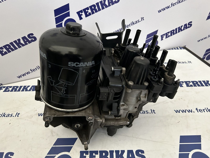 Scania air dryer - Rezervni deo za Kamion: slika 1 Scania air dryer - Rezervni deo za Kamion: slika 1