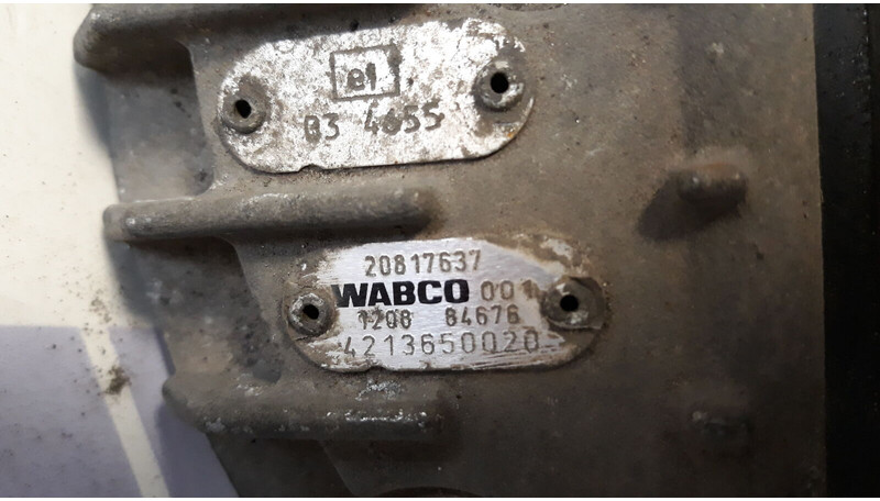 Volvo gearbox control unit - Upravljačka jedinica za Kamion: slika 4 Volvo gearbox control unit - Upravljačka jedinica za Kamion: slika 4