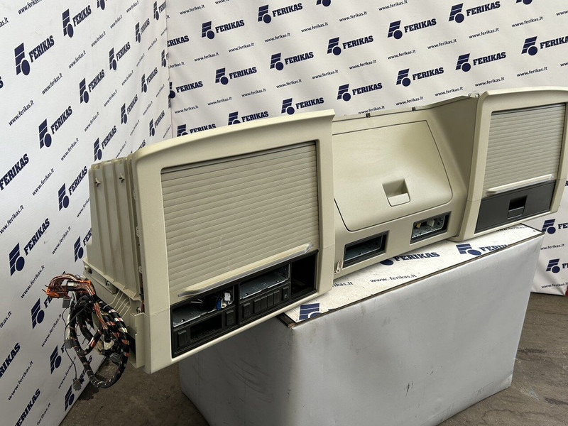 Volvo upper storage - Kabina i enterijer za Kamion: slika 2 Volvo upper storage - Kabina i enterijer za Kamion: slika 2