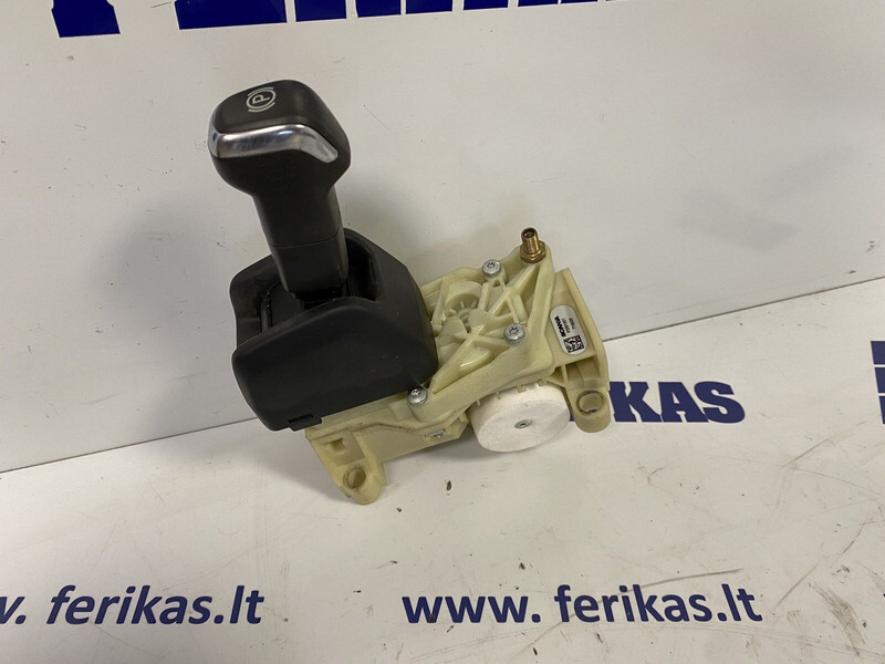 Wabco R - Kabina i enterijer za Kamion: slika 1 Wabco R - Kabina i enterijer za Kamion: slika 1
