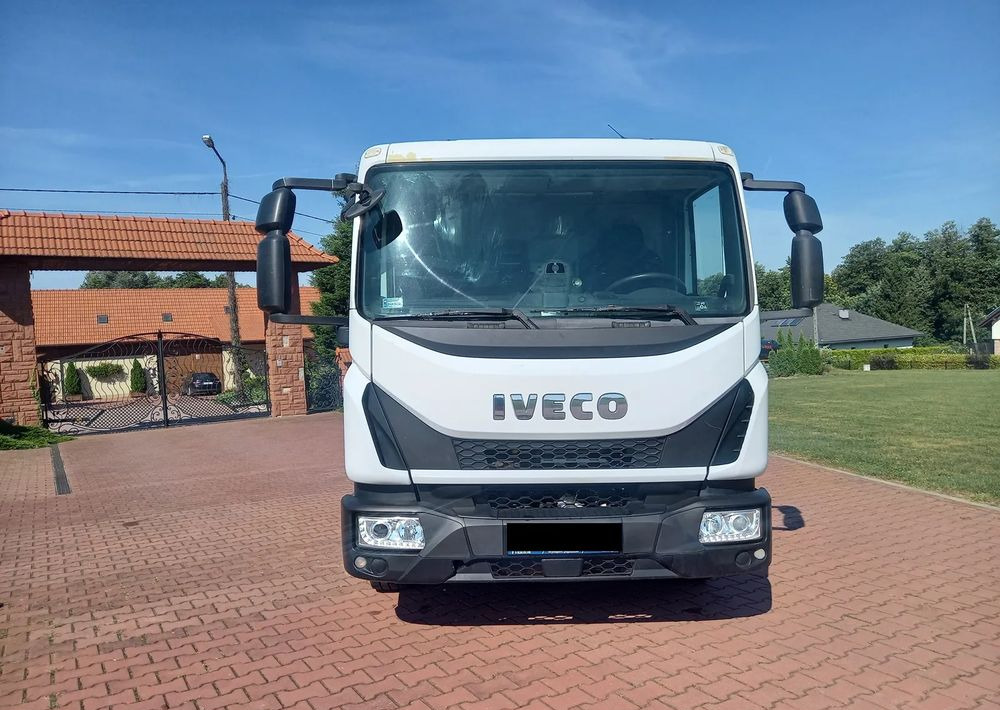 Iveco EURO CARGO 120 - 190 EURO 6 - Kamion cisterna: slika 4 Iveco EURO CARGO 120 - 190 EURO 6 - Kamion cisterna: slika 4