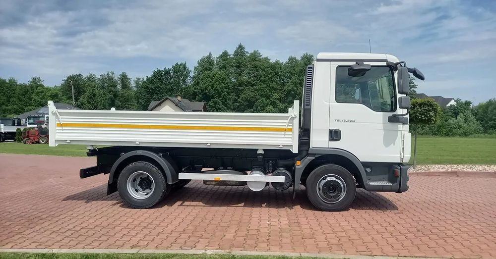MAN TGL 12 220 EURO 5 !!! - Istovarivač: slika 5 MAN TGL 12 220 EURO 5 !!! - Istovarivač: slika 5