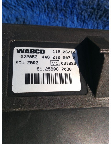 MAN WABCO ECU ZBR2 / 81.25806.7096. - Upravljačka jedinica: slika 2 MAN WABCO ECU ZBR2 / 81.25806.7096. - Upravljačka jedinica: slika 2