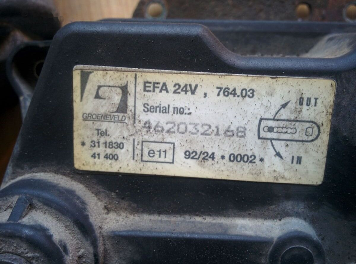 Mercedes-Benz potentsiometr 445.805.2\2 . 4.4.\511.5.10. 5020. 5.9/ 5.18/3 . 44 Mercedes-Benz O405 - Upravljačka jedinica za Autobus: slika 5 Mercedes-Benz potentsiometr 445.805.2\2 . 4.4.\511.5.10. 5020. 5.9/ 5.18/3 . 44 Mercedes-Benz O405 - Upravljačka jedinica za Autobus: slika 5