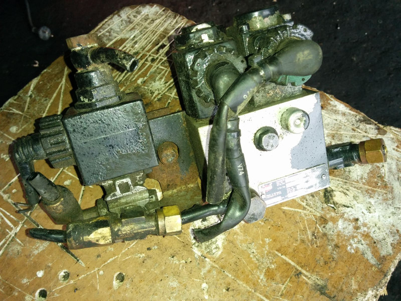 Neoplan LINNIG EL0057 - Upravljačka jedinica: slika 5 Neoplan LINNIG EL0057 - Upravljačka jedinica: slika 5