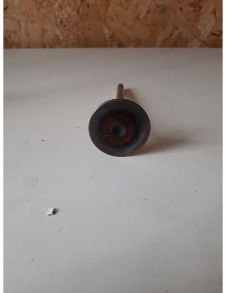 Onbekend  - Motor i delovi: slika 2 Onbekend  - Motor i delovi: slika 2