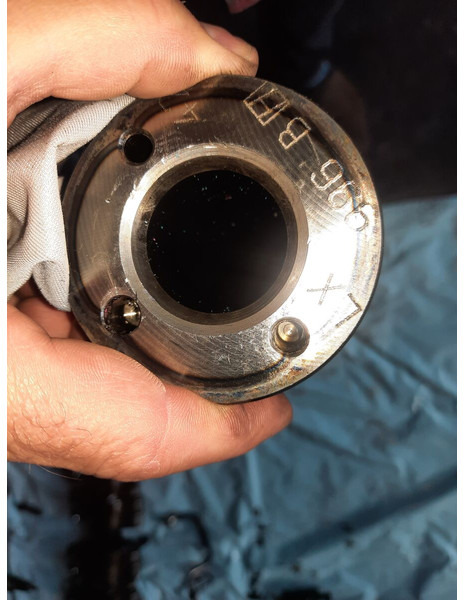 Scania 1749102./ 12E185 - Motor i delovi: slika 5 Scania 1749102./ 12E185 - Motor i delovi: slika 5