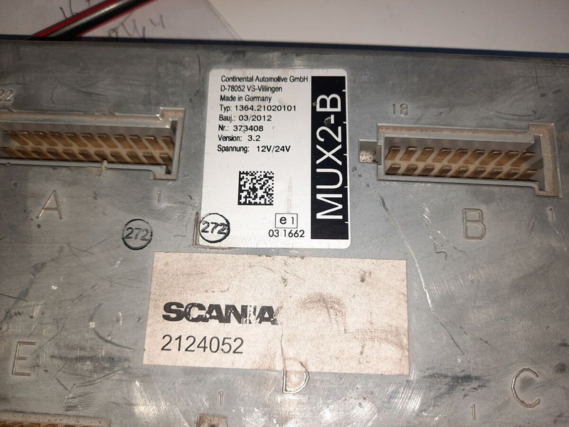 Scania MUX2-B MUX2-M.MUX2-B+/ ZR2-BS/ ZR2-BD - Upravljačka jedinica: slika 1 Scania MUX2-B MUX2-M.MUX2-B+/ ZR2-BS/ ZR2-BD - Upravljačka jedinica: slika 1