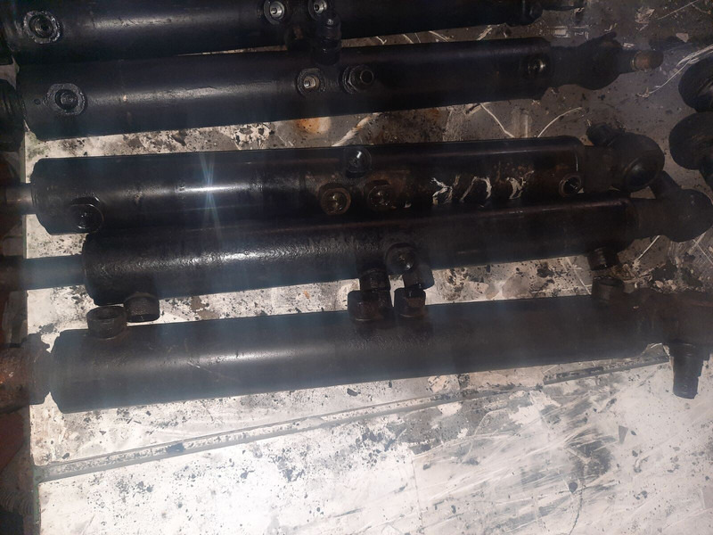 Scania цилиндр гидралический - Upravljački sistem: slika 3 Scania цилиндр гидралический - Upravljački sistem: slika 3