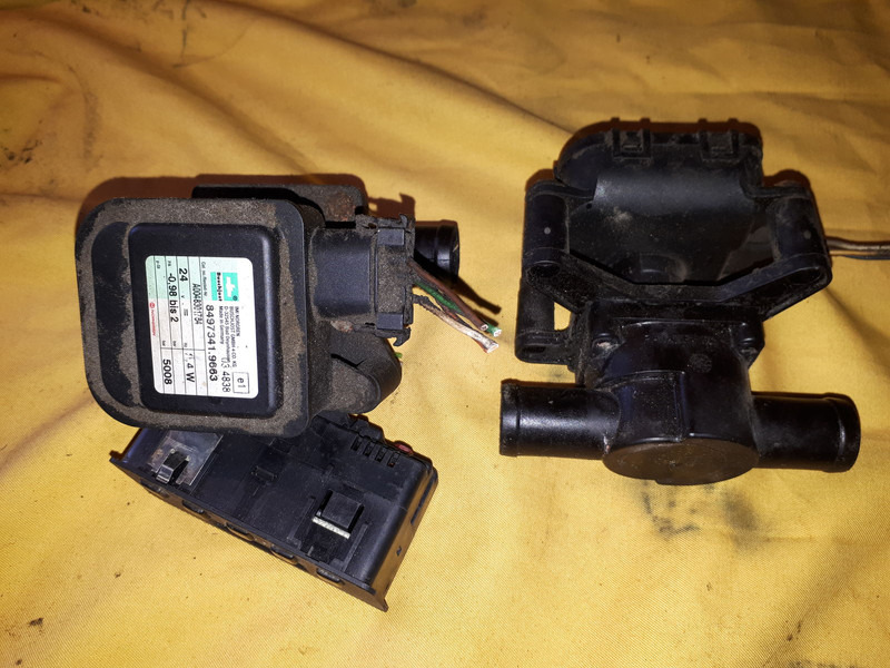 Scania охлаждения - Vodena pumpa: slika 1 Scania охлаждения - Vodena pumpa: slika 1