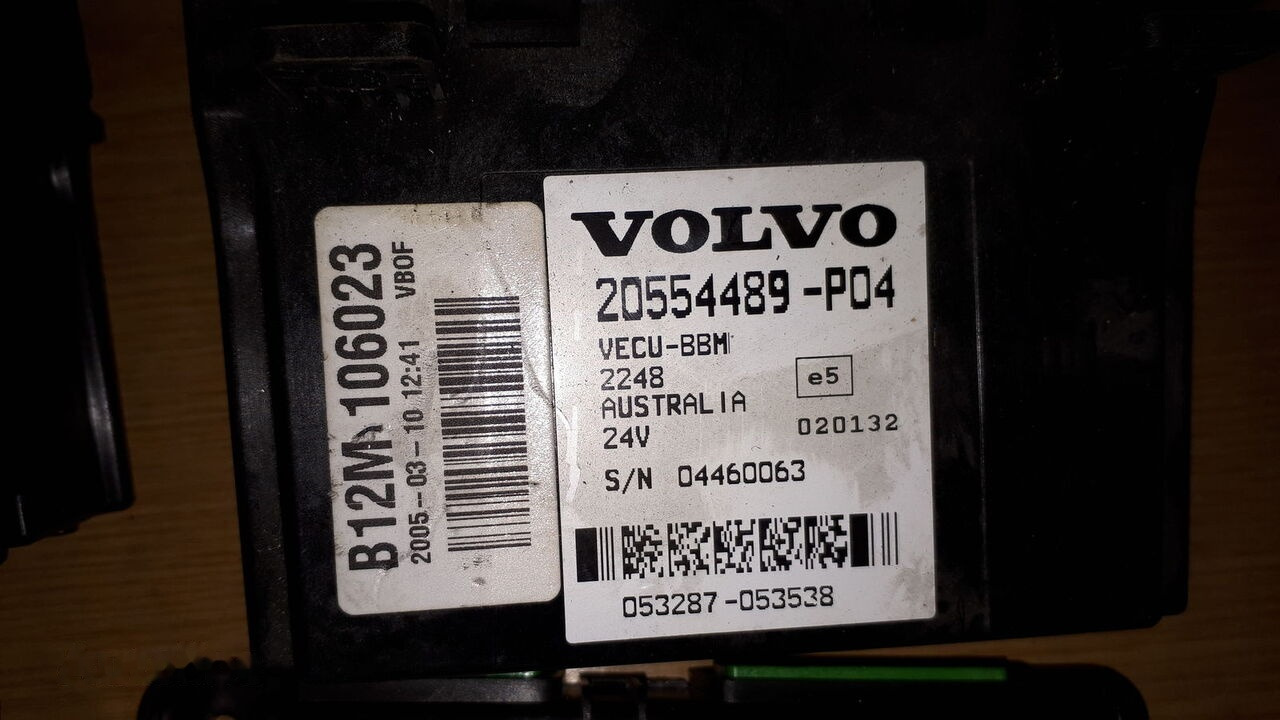 Volvo 20744283-01 .20514900-03.\\\\ 20585155-P02/20554489-P04/.2050318 Volvo B12./B10 - Upravljačka jedinica za Autobus: slika 2 Volvo 20744283-01 .20514900-03.\\\\ 20585155-P02/20554489-P04/.2050318 Volvo B12./B10 - Upravljačka jedinica za Autobus: slika 2