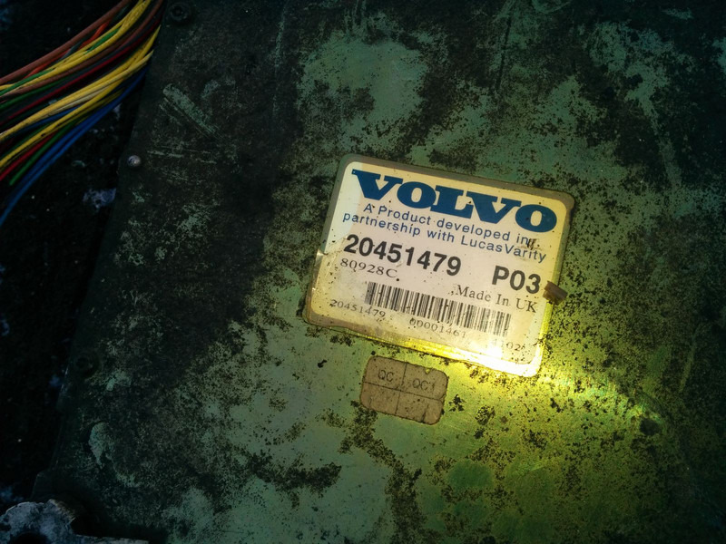 Volvo 20995091 P02. 20577136 P02 20582962 P05. - Upravljačka jedinica: slika 4 Volvo 20995091 P02. 20577136 P02 20582962 P05. - Upravljačka jedinica: slika 4