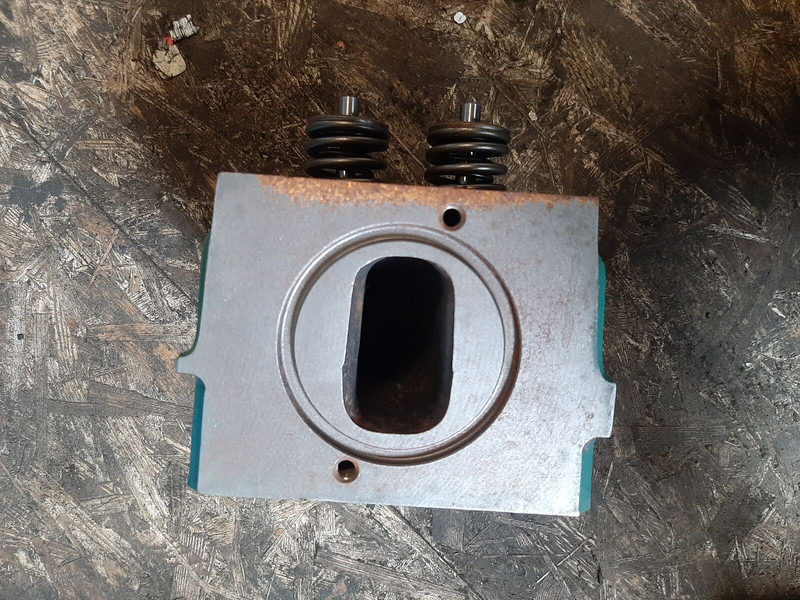 Volvo 8113069 - Cilindar blok: slika 4 Volvo 8113069 - Cilindar blok: slika 4