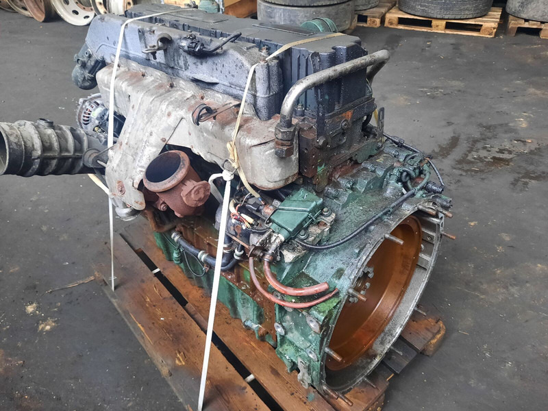 Volvo D7E - Motor: slika 5 Volvo D7E - Motor: slika 5