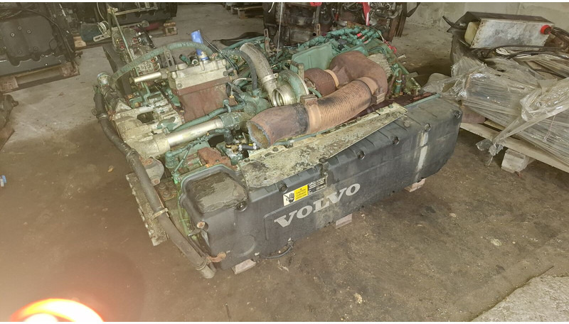 Volvo DH12D 420EC01. DH12E340EC06 . - Motor: slika 4 Volvo DH12D 420EC01. DH12E340EC06 . - Motor: slika 4