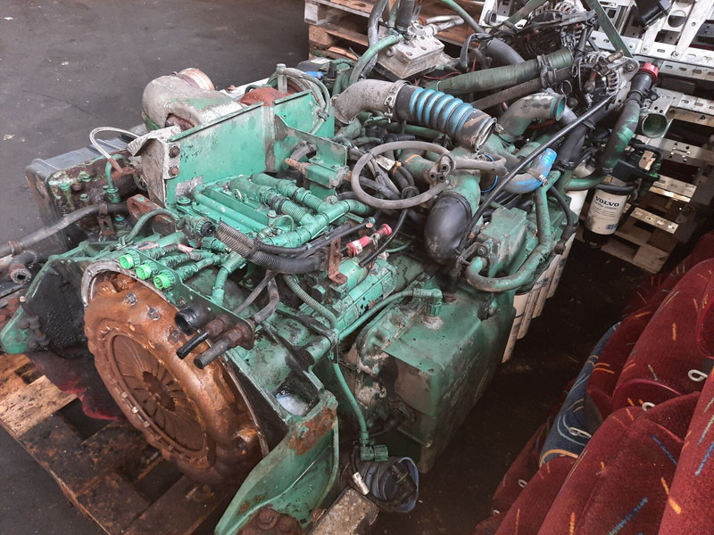 Volvo DH12E340EC06 . DH12D 340. - Motor: slika 2 Volvo DH12E340EC06 . DH12D 340. - Motor: slika 2