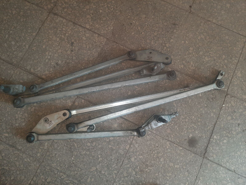 Volvo - Brisač: slika 1 Volvo - Brisač: slika 1