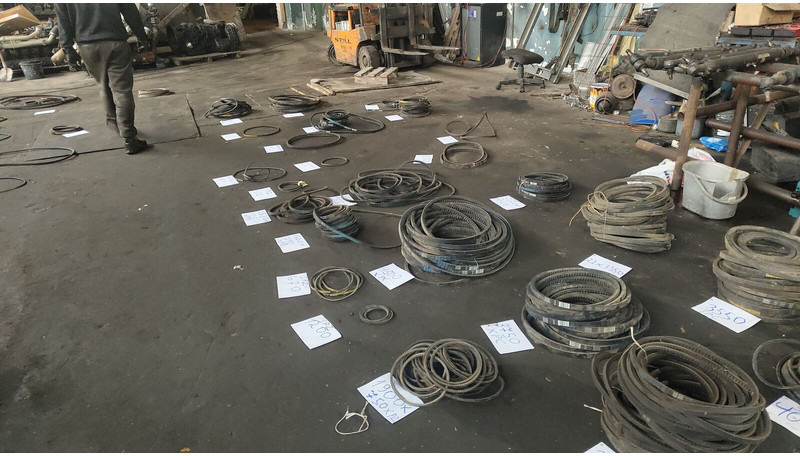 Volvo  - Motor i delovi: slika 2 Volvo  - Motor i delovi: slika 2