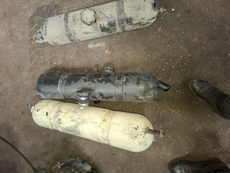 Volvo Scani - Ekspanziona posuda: slika 3 Volvo Scani - Ekspanziona posuda: slika 3