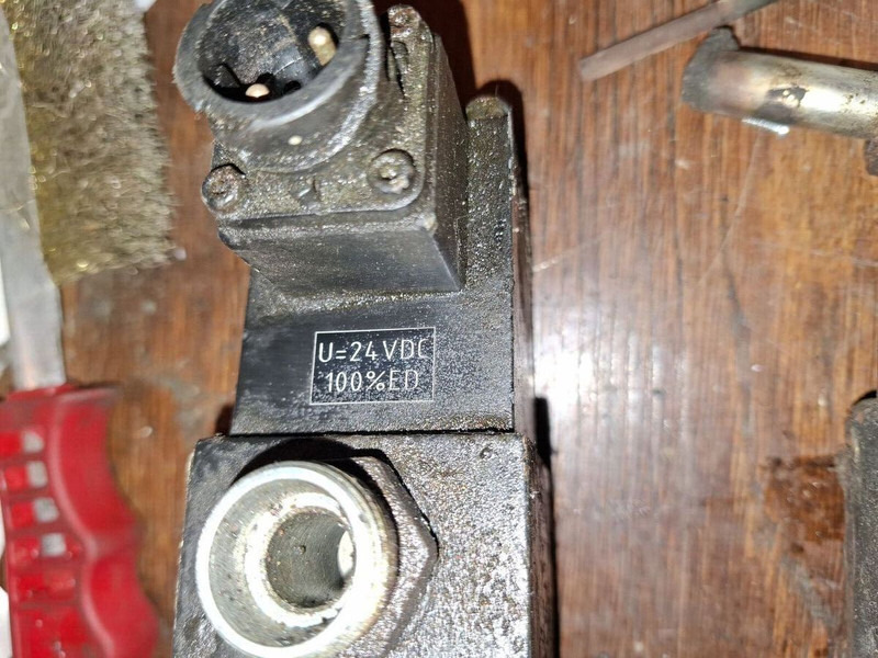 Volvo ZFLS / Herion - Hidraulični cilindar: slika 5 Volvo ZFLS / Herion - Hidraulični cilindar: slika 5