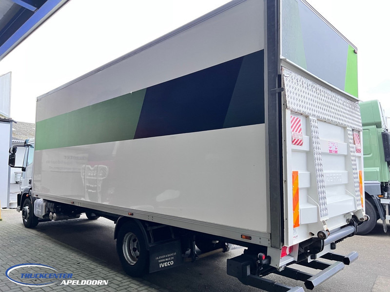 Iveco Eurocargo 150E28 175.650 km, AC, 3 Stoelen, 2000 kg lift, 6 Cilinder - Kamion sa zatvorenim sandukom: slika 4 Iveco Eurocargo 150E28 175.650 km, AC, 3 Stoelen, 2000 kg lift, 6 Cilinder - Kamion sa zatvorenim sandukom: slika 4