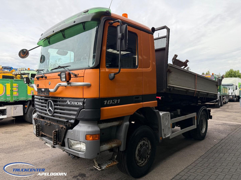 Mercedes-Benz Actros 1831 4x4 Naafreductie, Bladgeveerd, EPS, Originele kilometerstand! - Istovarivač: slika 3 Mercedes-Benz Actros 1831 4x4 Naafreductie, Bladgeveerd, EPS, Originele kilometerstand! - Istovarivač: slika 3