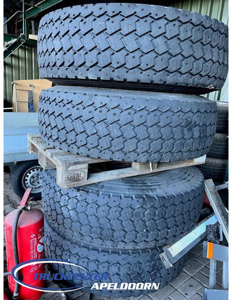 Michelin 385/95 R 20 385/95 R 20 - Guma: slika 1 Michelin 385/95 R 20 385/95 R 20 - Guma: slika 1