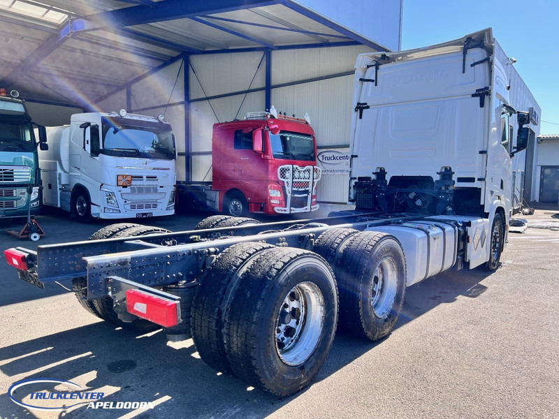 Scania R770 V8 NGS 6x4, Retarder, Standclima, PTO - Kamion sa golom šasijom i zatvorenom kabinom: slika 2 Scania R770 V8 NGS 6x4, Retarder, Standclima, PTO - Kamion sa golom šasijom i zatvorenom kabinom: slika 2