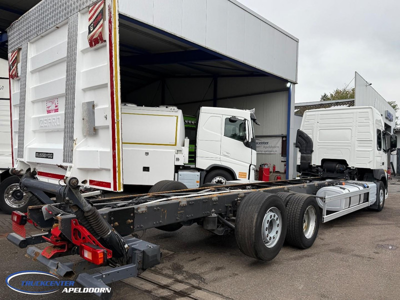 Volvo FM 410 379000 km, 6x2, Globetrotter - Kamion sa golom šasijom i zatvorenom kabinom: slika 2 Volvo FM 410 379000 km, 6x2, Globetrotter - Kamion sa golom šasijom i zatvorenom kabinom: slika 2