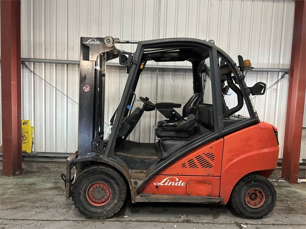 Linde H30D - Dizel viljuškar: slika 1 Linde H30D - Dizel viljuškar: slika 1